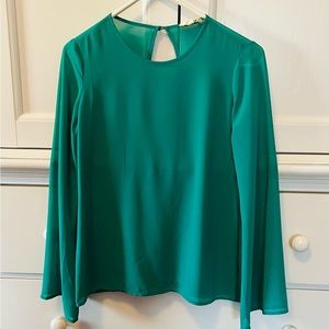 Lost April Lightweight, flowy feminine - beautiful green top - small
